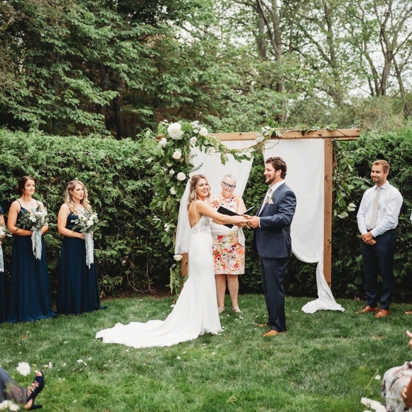 Sz 8 Mikaella Wedding Dress - Picture 7 of 10